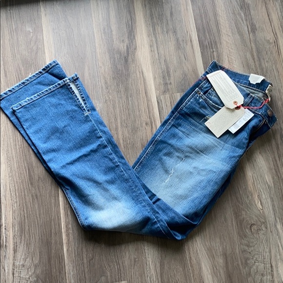 Brand new Current Elliot slim bootleg jeans - Picture 2 of 3